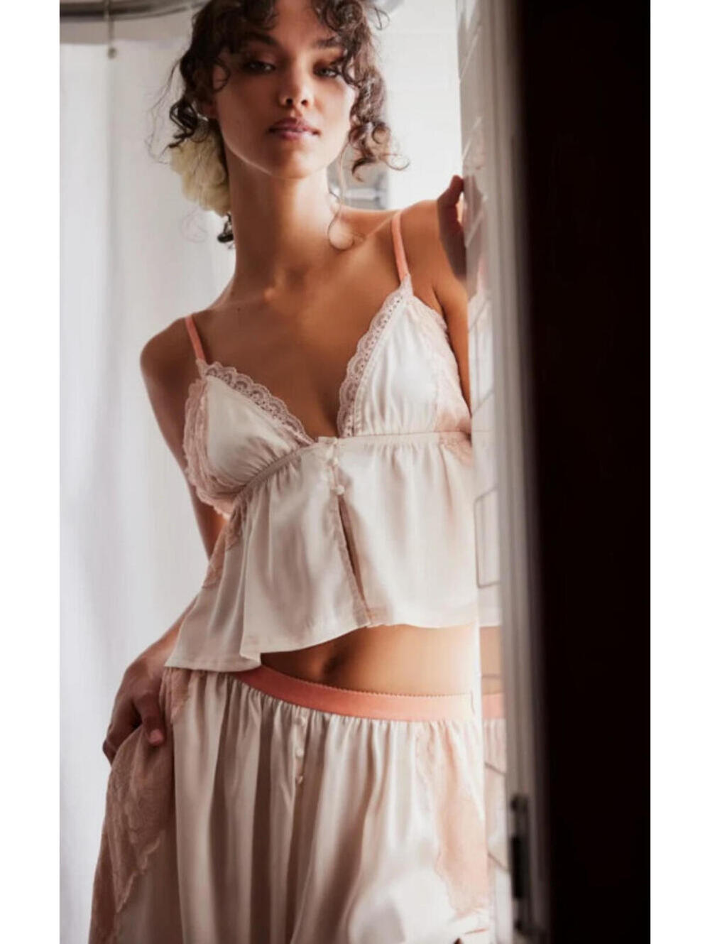 Anywhere With You Satin Sleeveless V-Neck Cami & Pant Pajama Set XS NWT